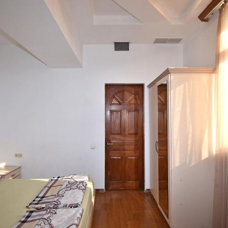Abovyan Street 16, Apartment No 24 Yerevan Luaran gambar