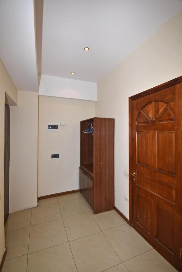 Abovyan Street 16, Apartment No 24 Yerevan Luaran gambar